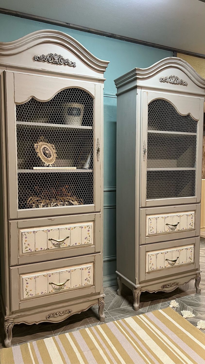 Шкаф-витрина в стиле Прованс с росписью на заказ в интернет-магазине ...