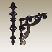 Cast-iron decorative bracket for the shelf 