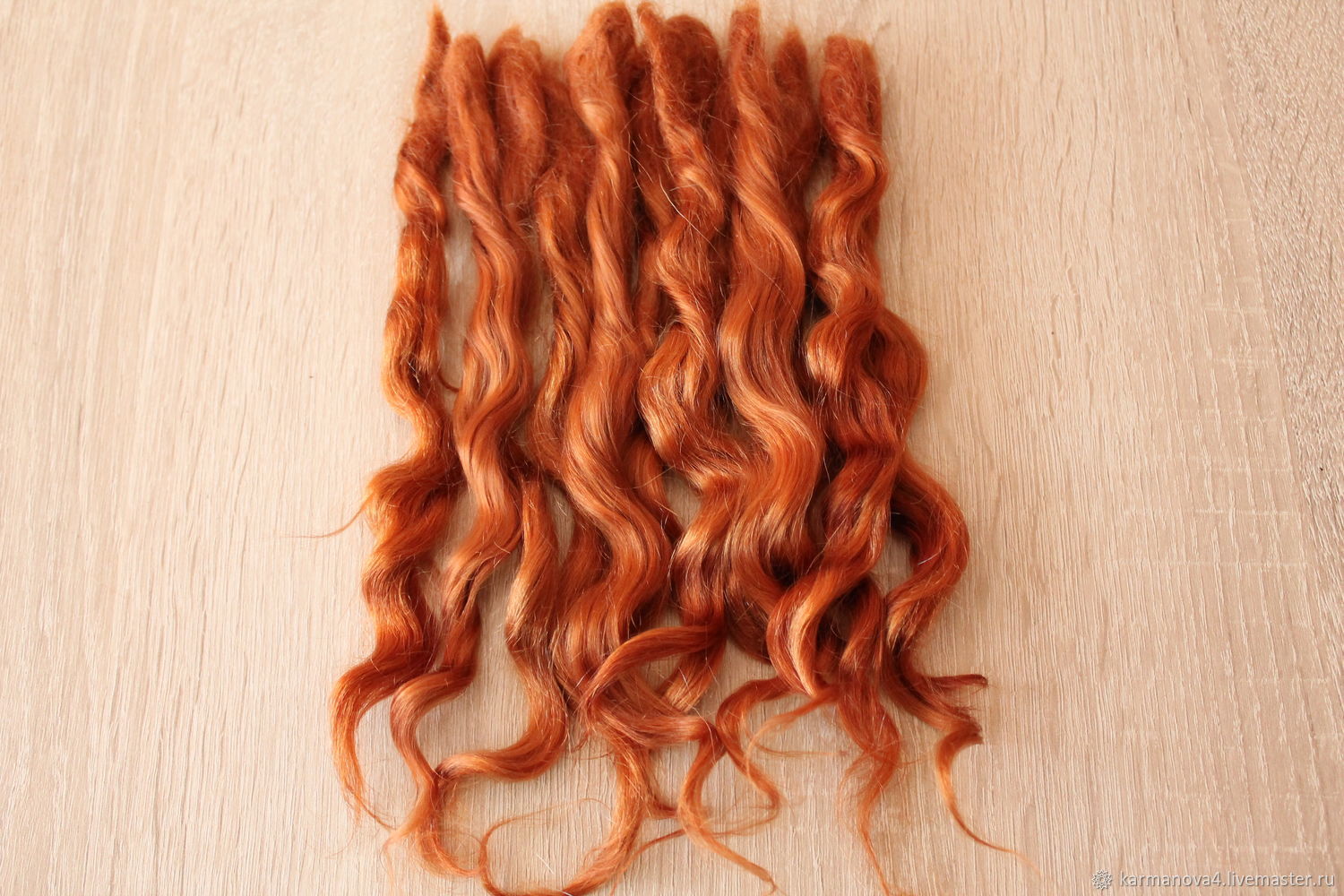 Прядь-кудри из натуральных волос
