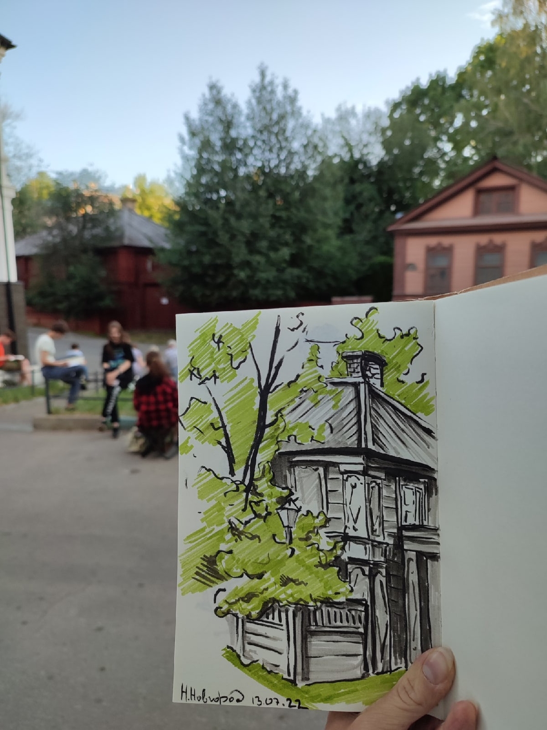Я постоянно практикуюсь, хожу на пленэр