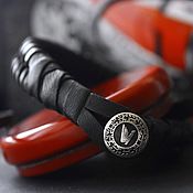 Braided leather bracelet, with Honda logo on silver clasp