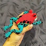 Сумки и аксессуары handmade. Livemaster - original item A frog made of beads - a small summer knitted handbag, a coin box. Handmade.