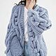 Вязаный кардиган крупной вязки. Кардиганы. Knit by Heart - Вязаная одежда 富. Интернет-магазин Ярмарка Мастеров.  Фото №2