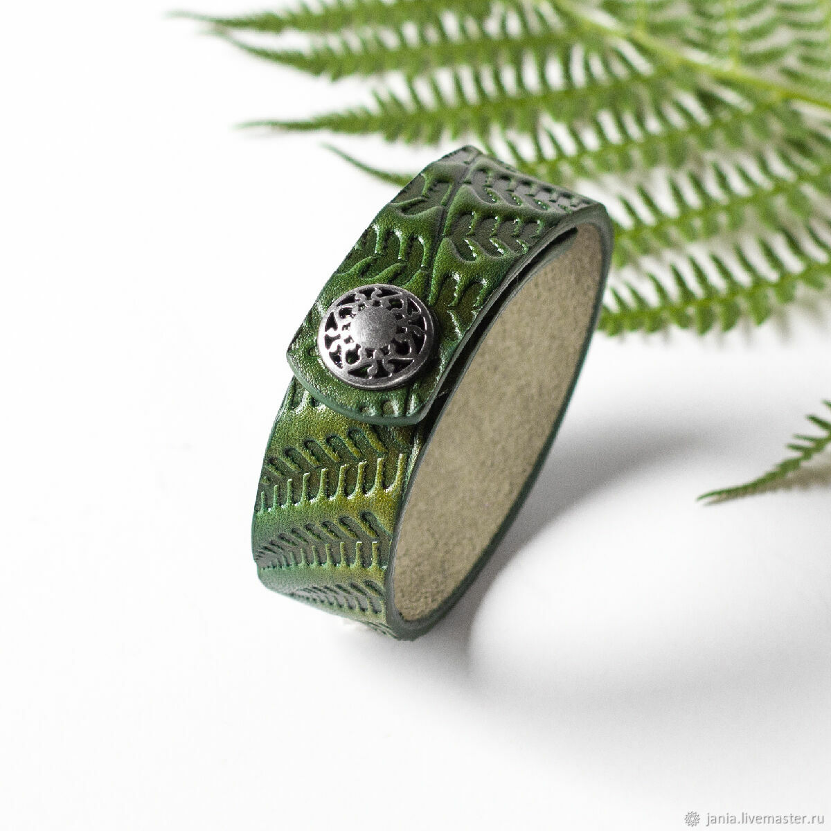 Green Leather Bracelet for Women Girls, Cuff bracelet, Ivanovo,  Фото №1