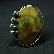 Ring with citrine 
