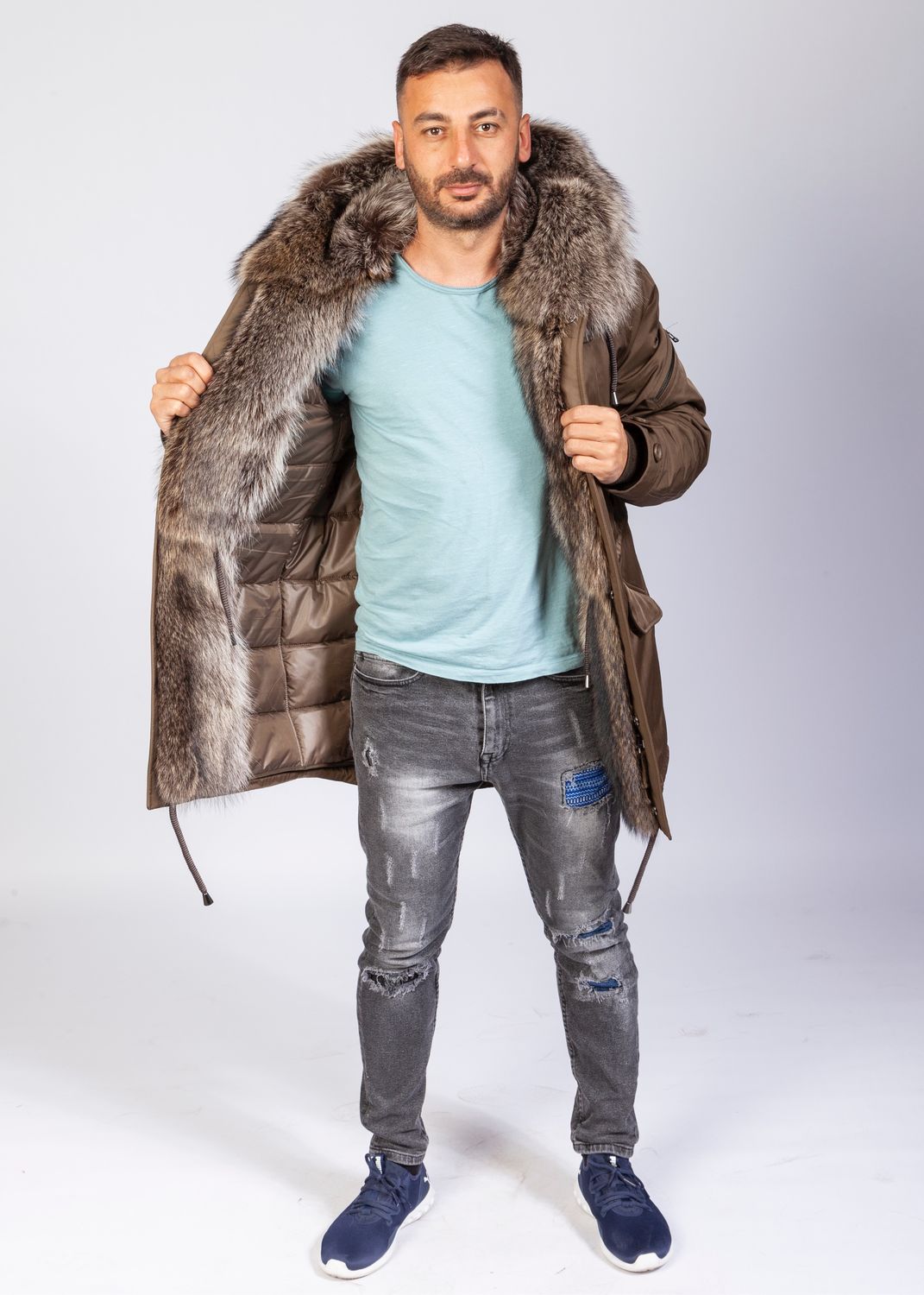Куртка с мехом волка мужская
