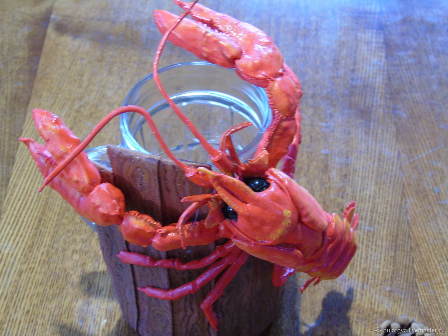 Краб из крышек. Бумажная пластика насекомые. Как делается рак. Фигурки из пивных крышек. Как делается рак.