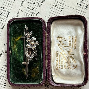 Винтаж: Антикварная брошь в виде веточки. Серебро и жемчуг, 1880-1900е годы. . Винтаж ручной работы - Ярмарка Мастеров Винтаж ручной работы. Ярмарка Мастеров - ручная работа Винтаж: Антикварная брошь в виде веточки. Серебро и жемчуг, 1880-1900е годы. Handmade.