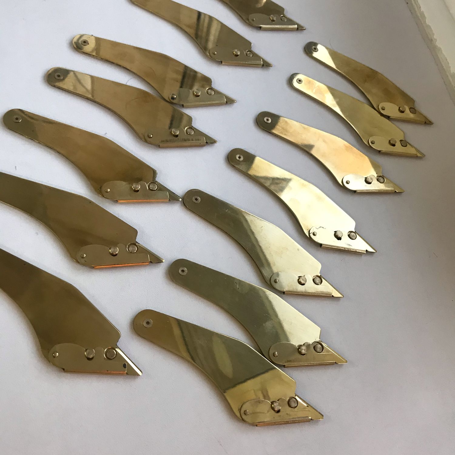 Скорняжный нож. Скорняжный нож для меха. Скорняжный нож 5 букв. Лезвия диагональные для скорняжного ножа. Скорняжный нож.