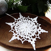 Сувениры и подарки handmade. Livemaster - original item Snowflake 12 cm voluminous white knitted (1B). Handmade.