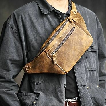 Сумки ручной работы. Ярмарка Мастеров - ручная работа Мужская сумка кроссбоди из натуральной итальянской кожи crazy horse. Handmade.