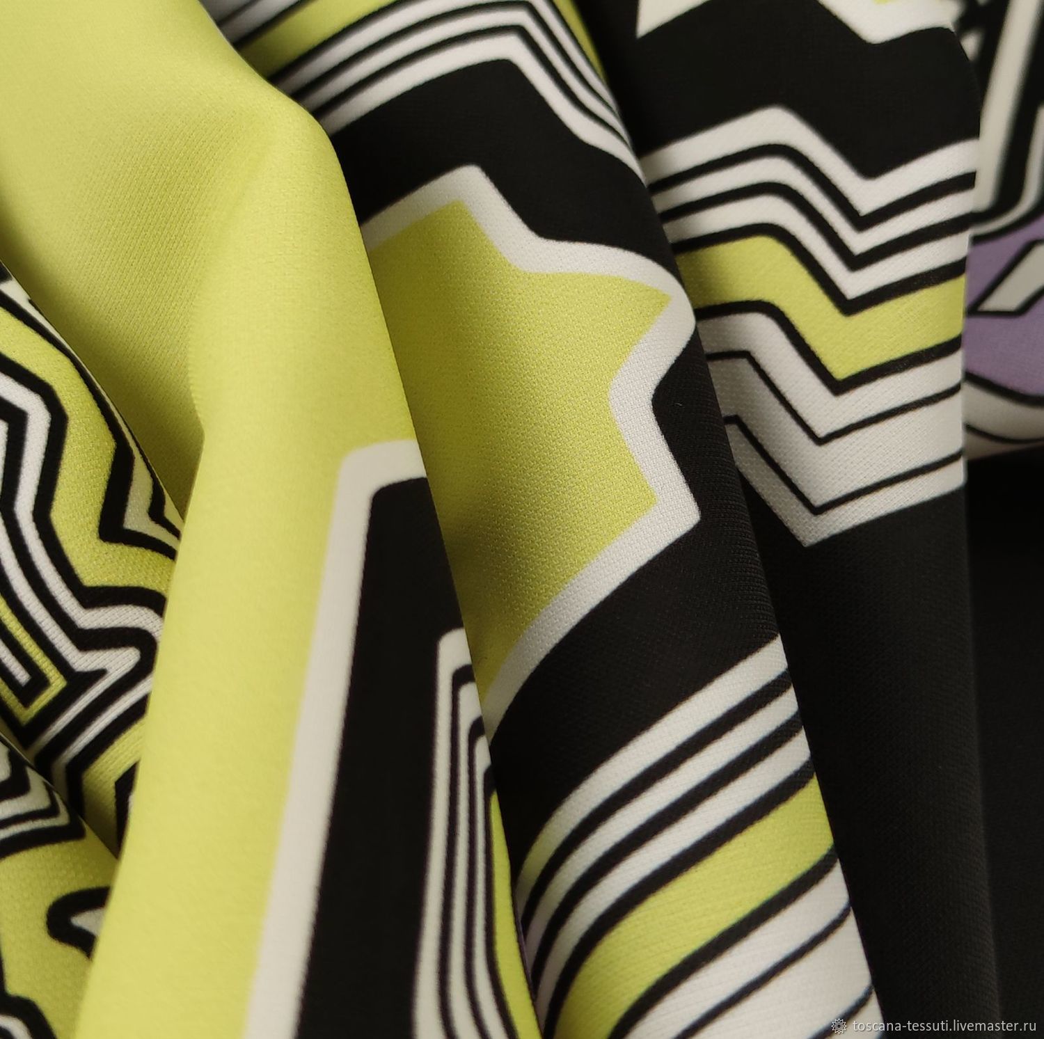 ткань трикотажное полотно. разноцветная ткань. трикотаж с принтом. ткань трикотаж принт. ткань трикотаж принт.