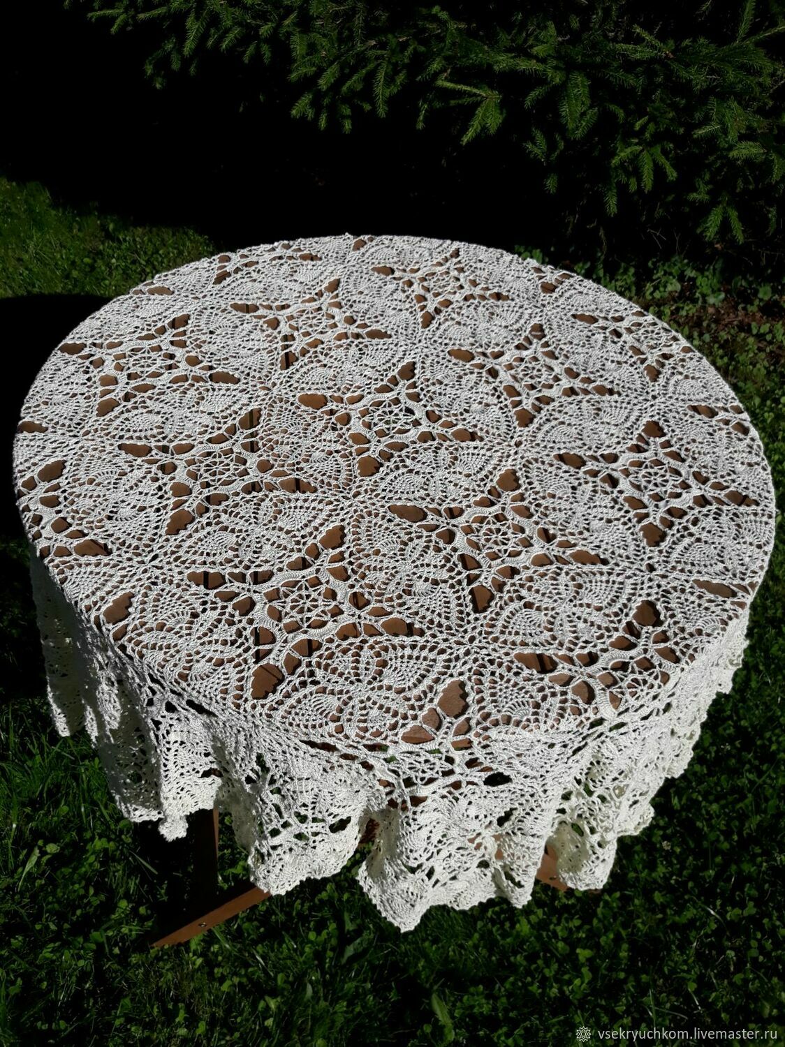 Ажурная скатерть на стол \"Подарочная\" купить в интернет-магазине ...