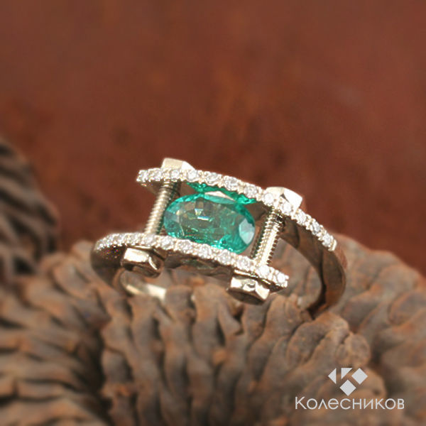 Gold ring Emerald (gold, emerald, diamonds), Rings, Yaroslavl,  Фото №1