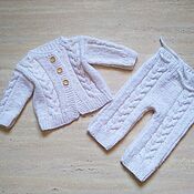 Overalls for children:knitted jumpsuit, beanie, booties