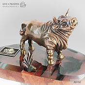 Для дома и интерьера handmade. Livemaster - original item Bronze Taurus the bull on the plates of agate and marble. Handmade.
