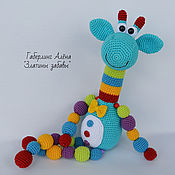 Hippo Kruglyash-rattle on a wooden ring, crocheted