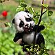 Панда -веселый бамбуковый мишка. Войлочная игрушка. Оксана Глушко. Интернет-магазин Ярмарка Мастеров.  Фото №2