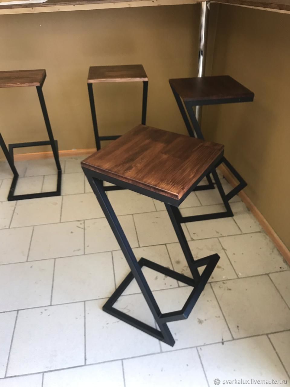 Барные стулья лофт из металла фото