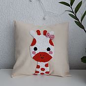Для дома и интерьера handmade. Livemaster - original item Pillow: Embroidered Giraffe Pillow. Handmade.