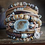 Bracelet boho-chic with pendants, stones and suede 