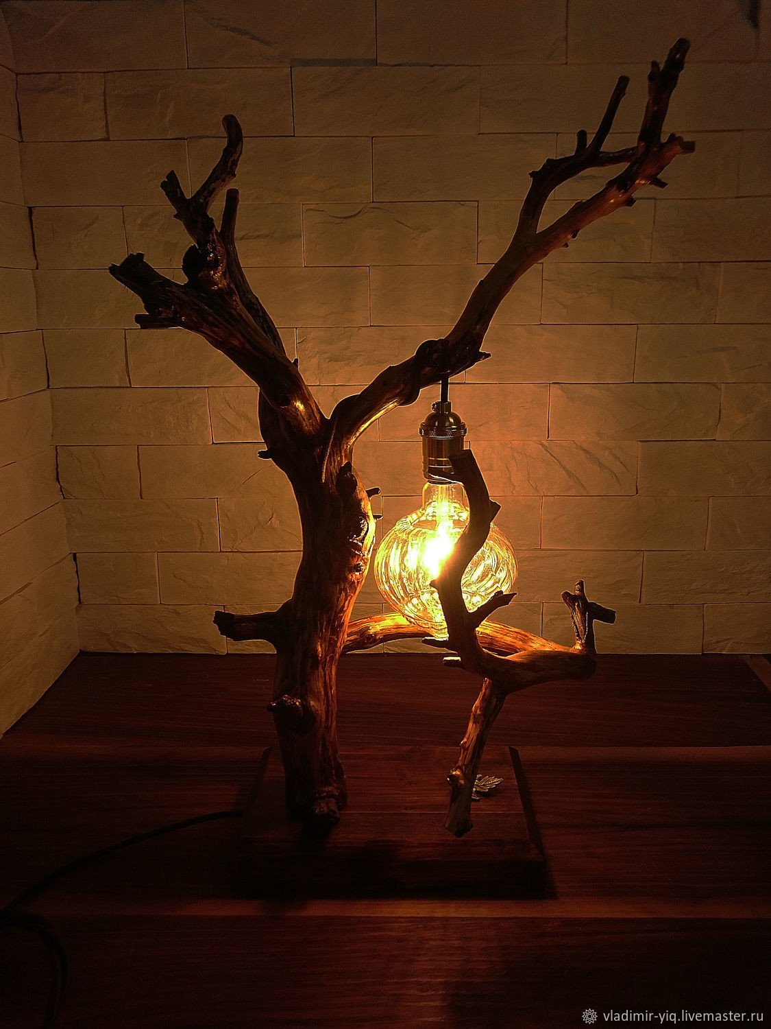 Светильник из дерева в интернет-магазине на Ярмарке Мастеров ...
