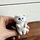 Miniature Cat baby brooch. Brooches. handmade toys by Mari (handmademari). Online shopping on My Livemaster.  Фото №2