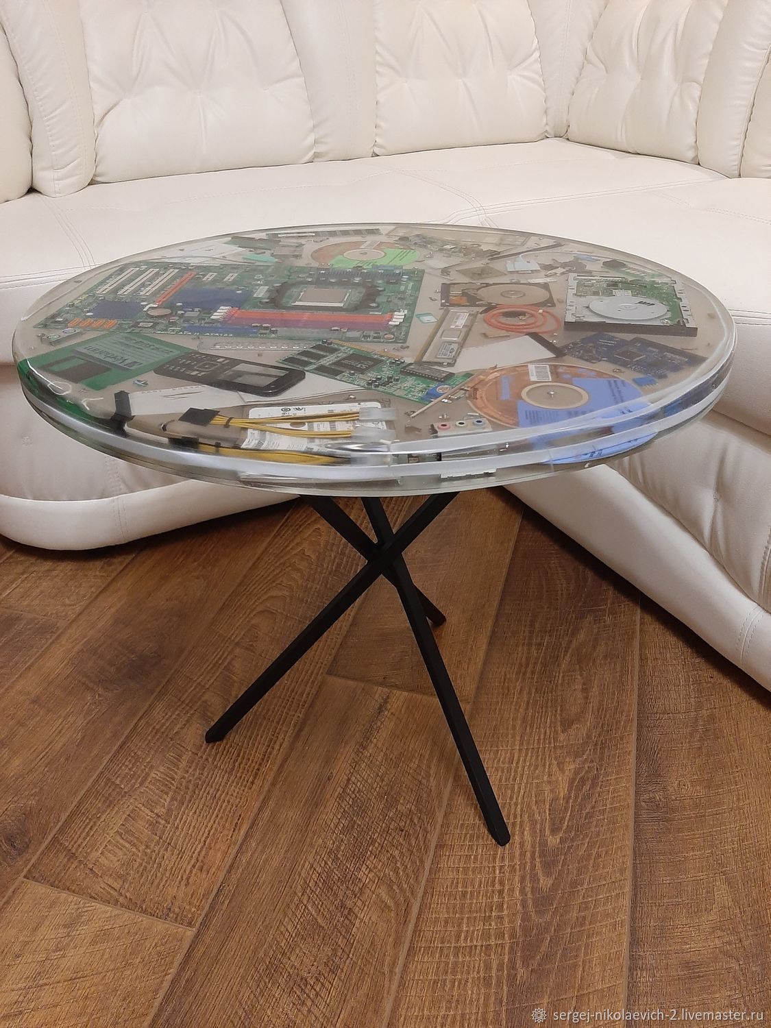 Столик Сисадмина в интернет-магазине на Ярмарке Мастеров | Столы ...