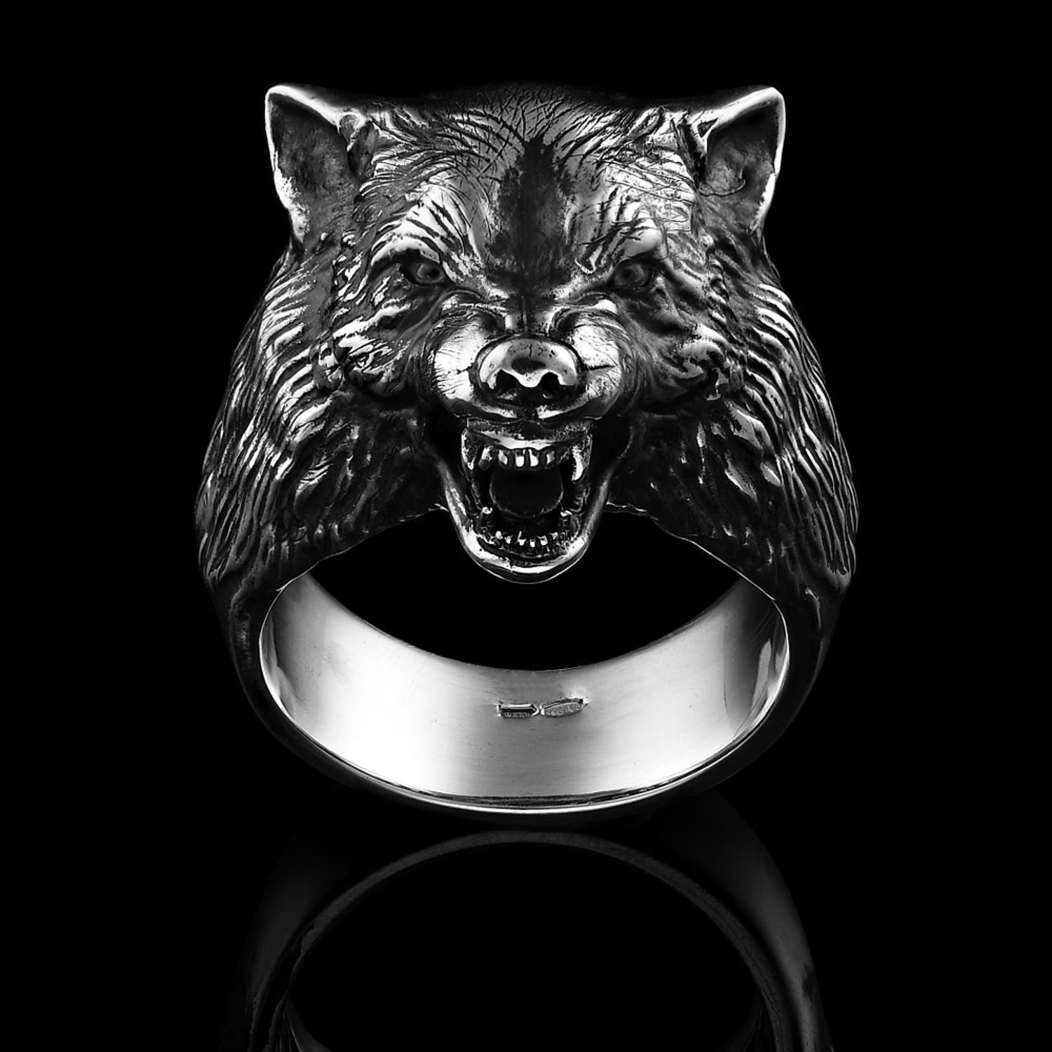 Кольцо мужское волк