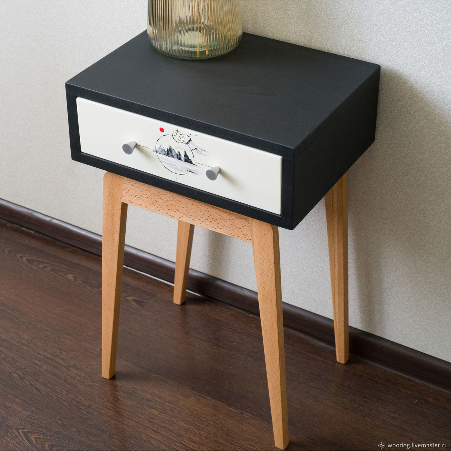 Тумба прикроватная Zolo из массива бука с авторским рисунком купить в ...