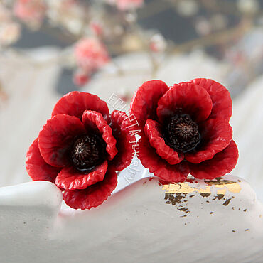 Украшения ручной работы. Ярмарка Мастеров - ручная работа Серьги гвоздики мак из полимерной глины, серьги красные цветы. Handmade.