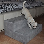 Couch for dog or cat buy. Available in size
