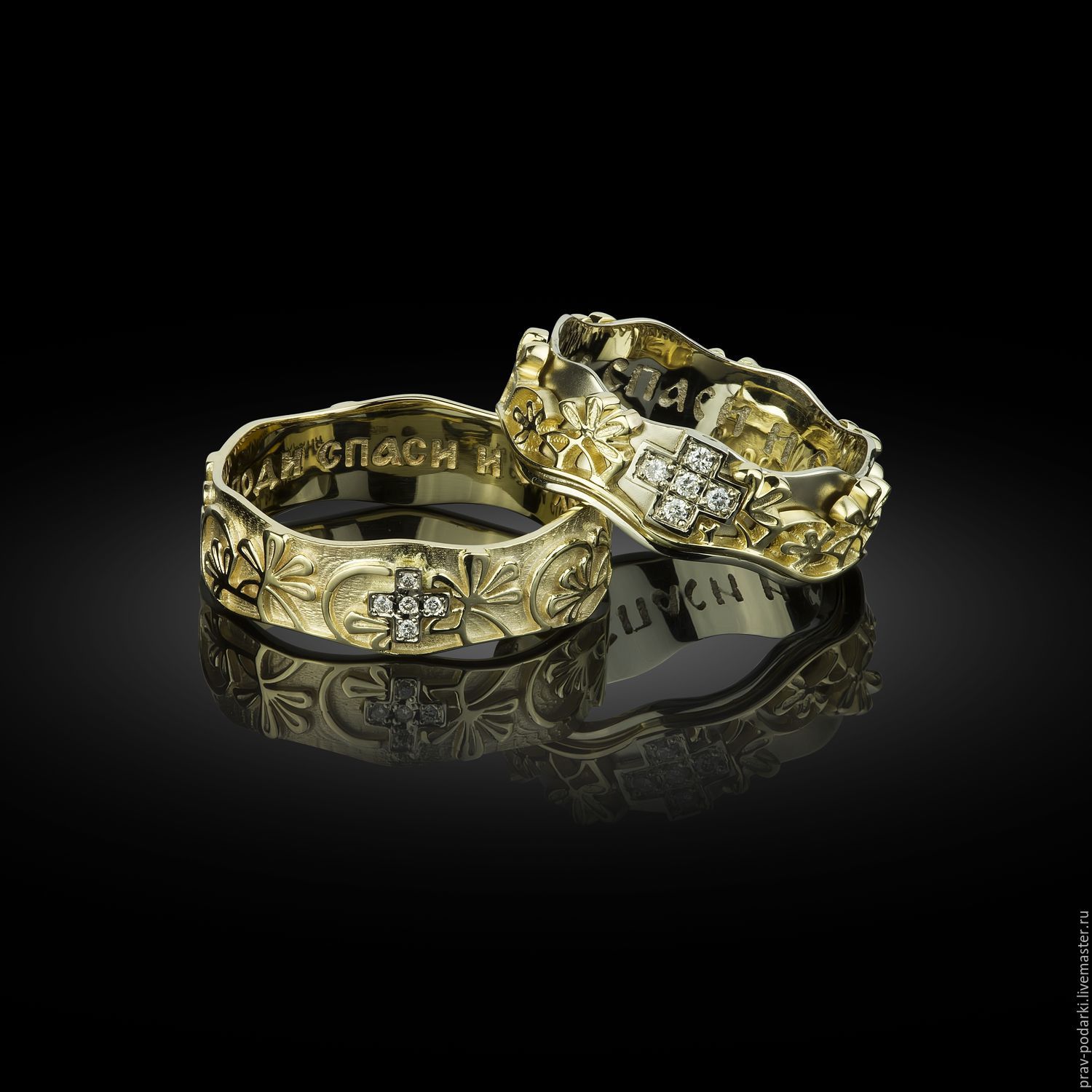 Как выглядят венчальные кольца
