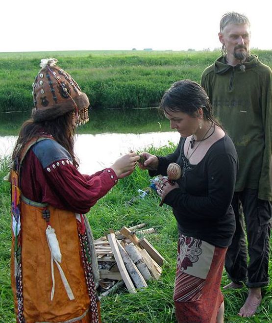 Шаманский обряд, посвящённый предкам