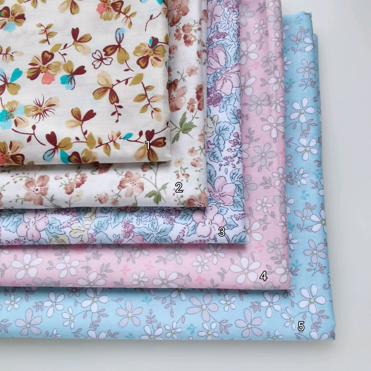 Хлопок сатин для рукоделия с цветочным принтом. Цвет на выбор – купить ...