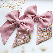 Украшения handmade. Livemaster - original item A bow with embroidery - Daisies. Handmade.