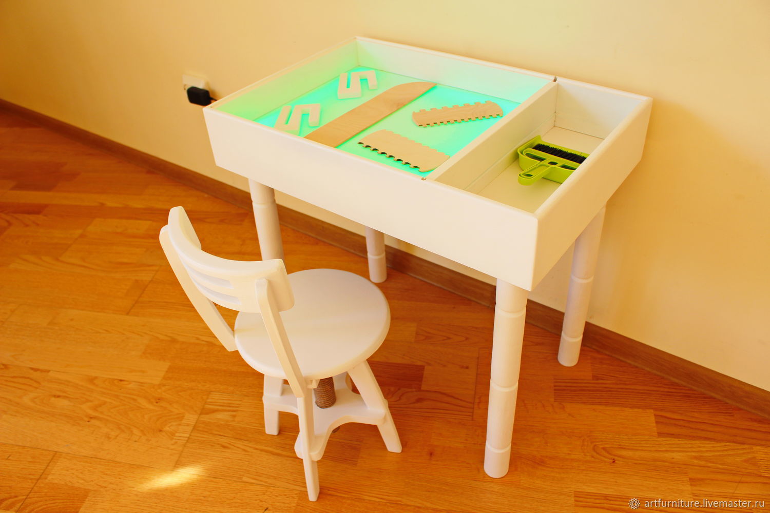 стол для рисования песком с подсветкой для детей