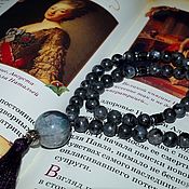 Necklace made of natural stones 