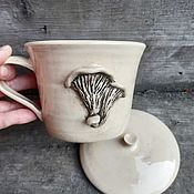 Посуда handmade. Livemaster - original item Large mug with mushroom and lid. Handmade.