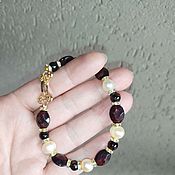Украшения handmade. Livemaster - original item A bracelet made of beads: Garnet and pink pearls.. Handmade.