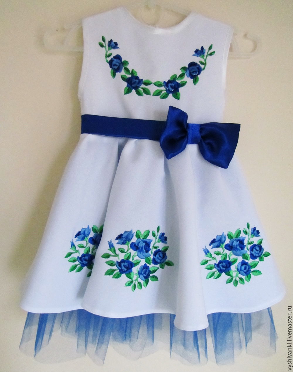 Вышивка на детское платье