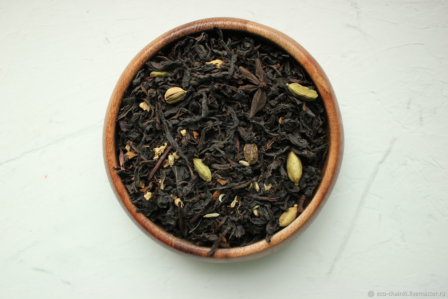 Чай масала арт лайф. Масала чай. Масала чай индия. Пуэр масала. Basilur masala чай в пакетиках.