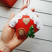 Сувениры и подарки handmade. Livemaster - original item Christmas tree toy made of felt in the shape of a house.. Handmade.