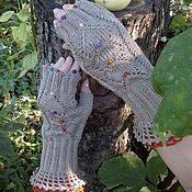 Аксессуары handmade. Livemaster - original item Knitted mittens 