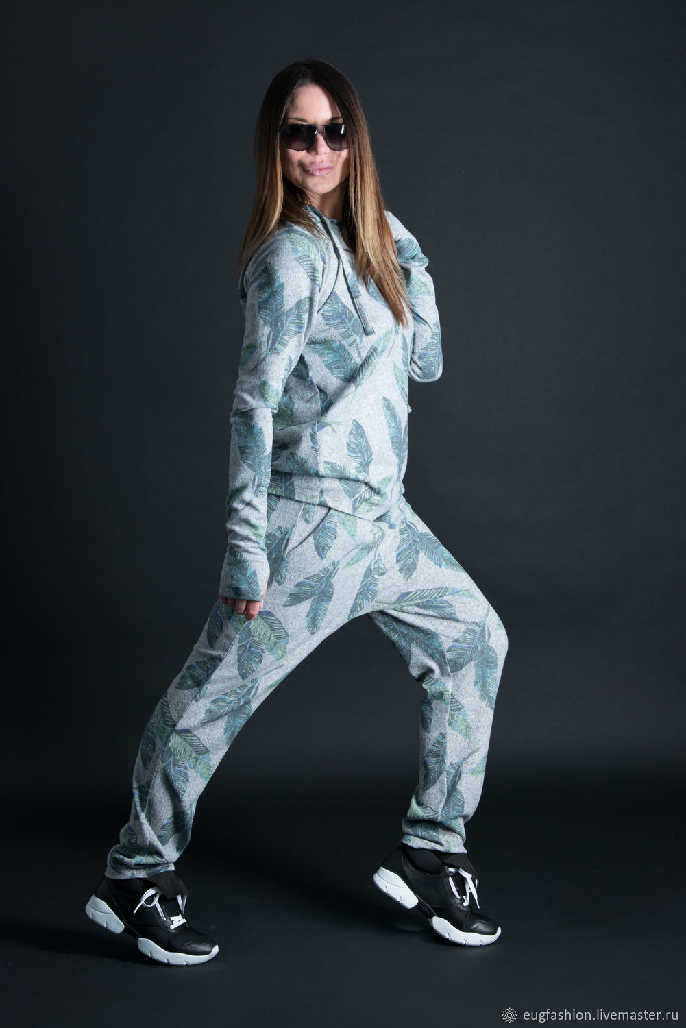 Спортивный стиль мужской. Стильная одежда для девушек. Модная одежда для дискотеки. Современный стиль одежды. Сей одежда.