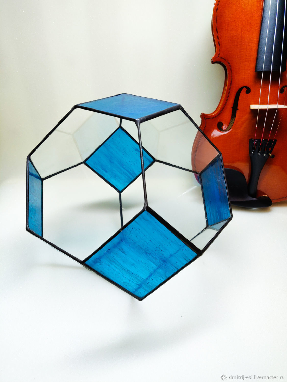 Шестиугольная ваза в технике Тиффани с цветными вставками в интернет ...