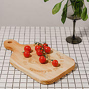 Посуда handmade. Livemaster - original item Cutting board made of Siberian cedar with engraving RD105. Handmade.