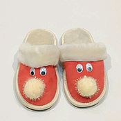 Обувь ручной работы handmade. Livemaster - original item Children`s Slippers made of natural fur for girls. Handmade.