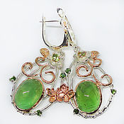 Original 925 sterling silver earrings with natural emeralds and chrysolites
