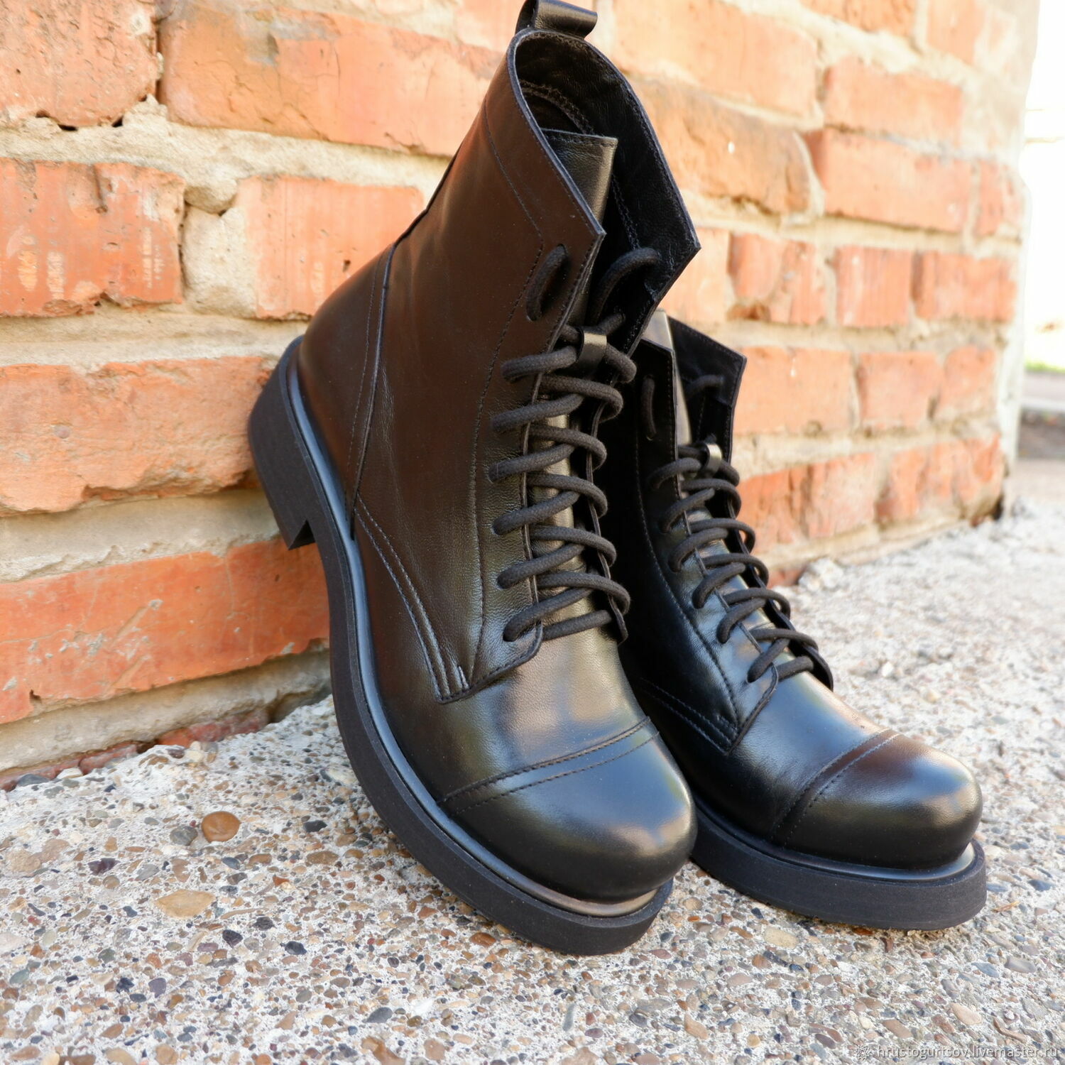 Ботинки: берцы высокие с круглыми наполненными носами в интернет ...